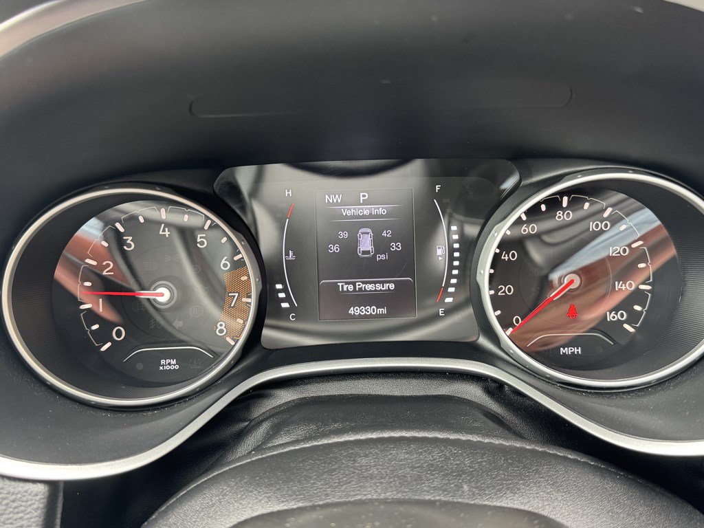 Used 2019 Jeep Compass Latitude AWD/4WD image 12