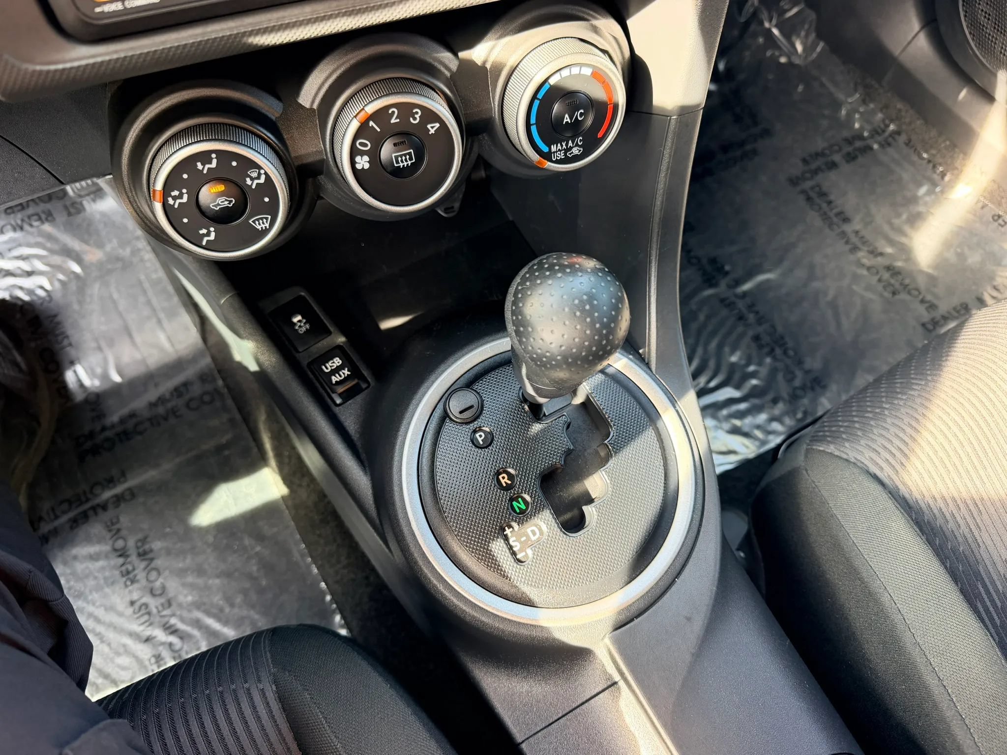 Used 2013 Scion tC FWD image 12