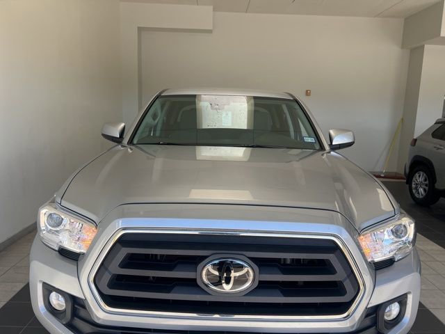 Used 2023 Toyota Tacoma SR5 image 3