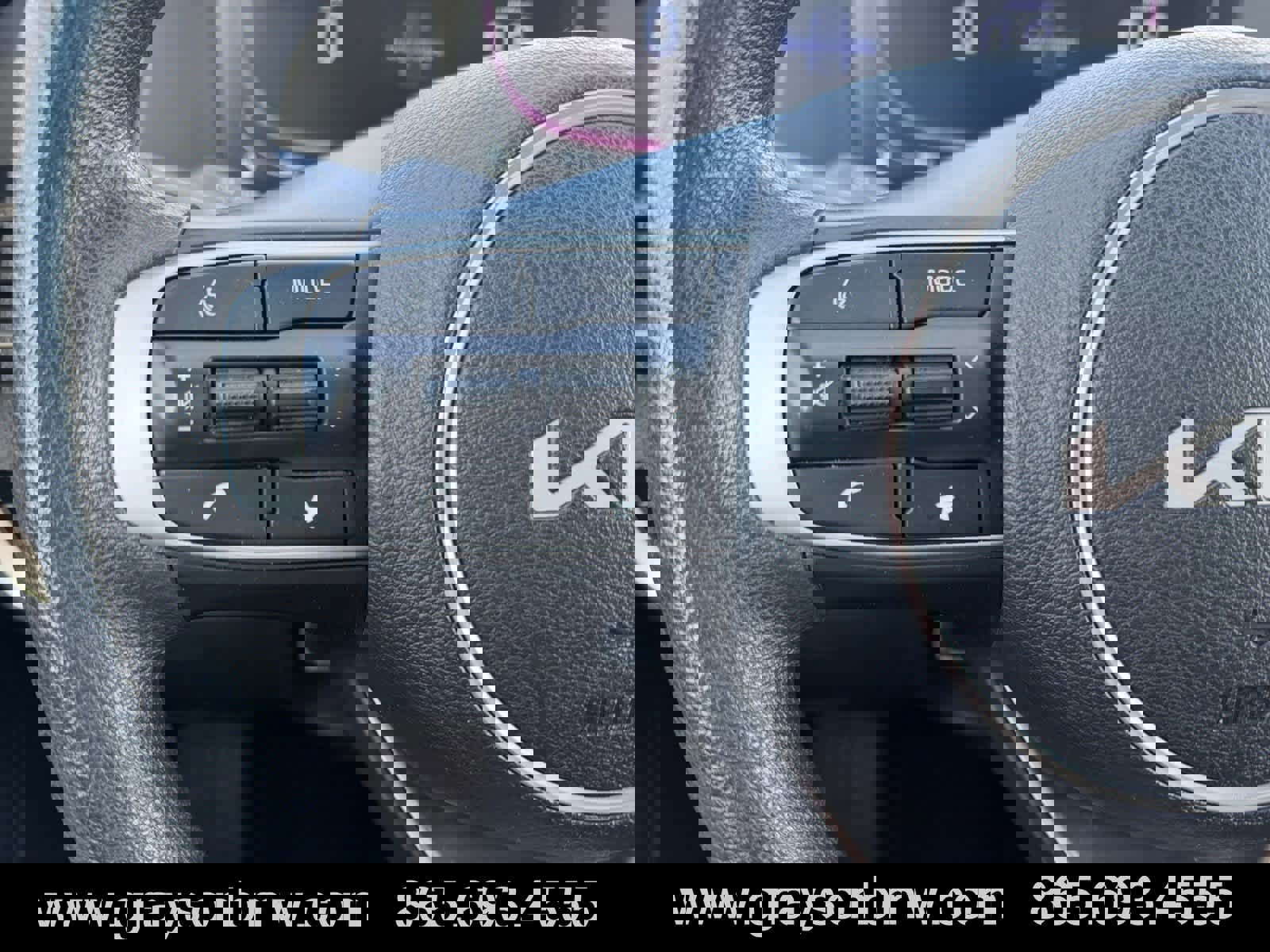 Used 2024 Kia Sportage LX image 22