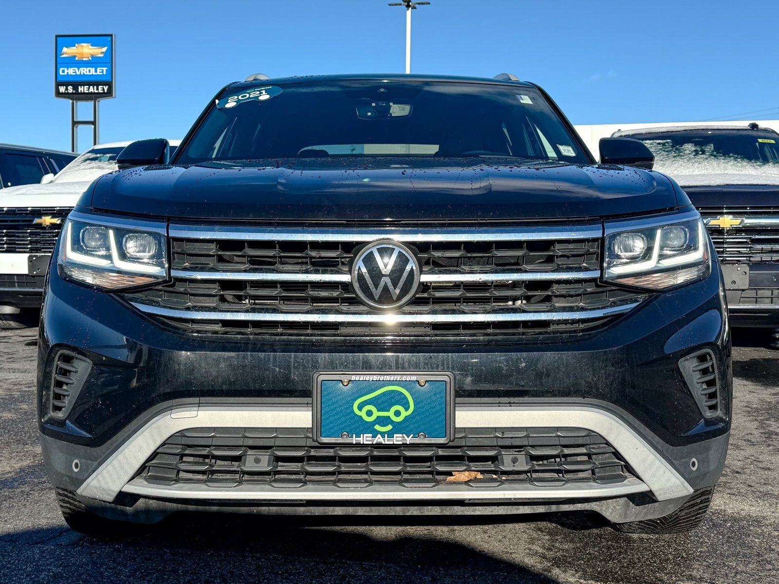 Used 2021 Volkswagen Atlas Cross Sport SEL image 2