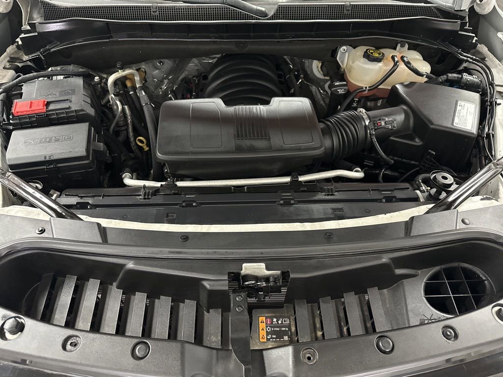 Used 2021 Chevrolet Suburban Premier w/ Premium Package AWD/4WD image 41