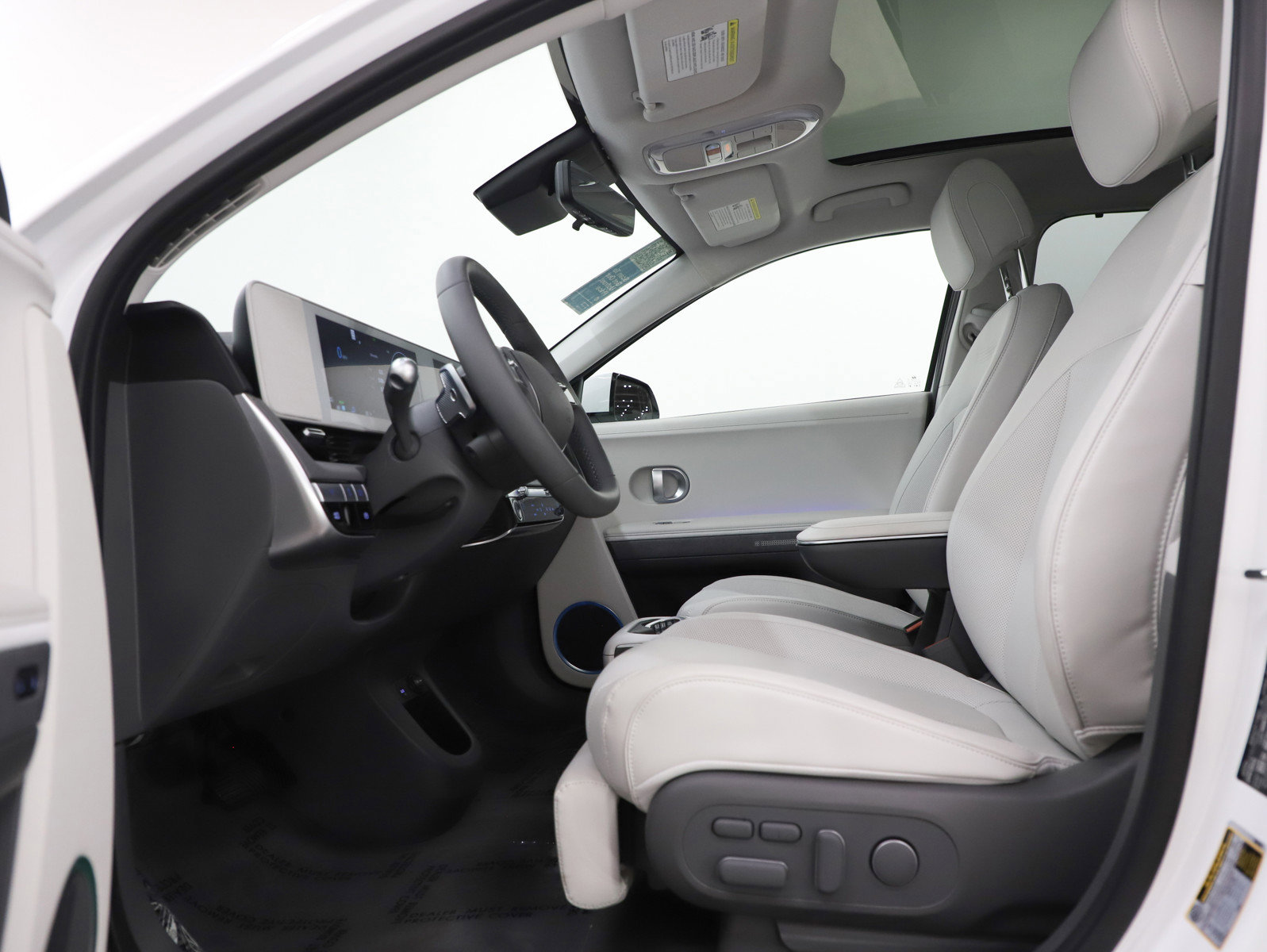 Certified 2024 Hyundai Ioniq 5 Limited image 24