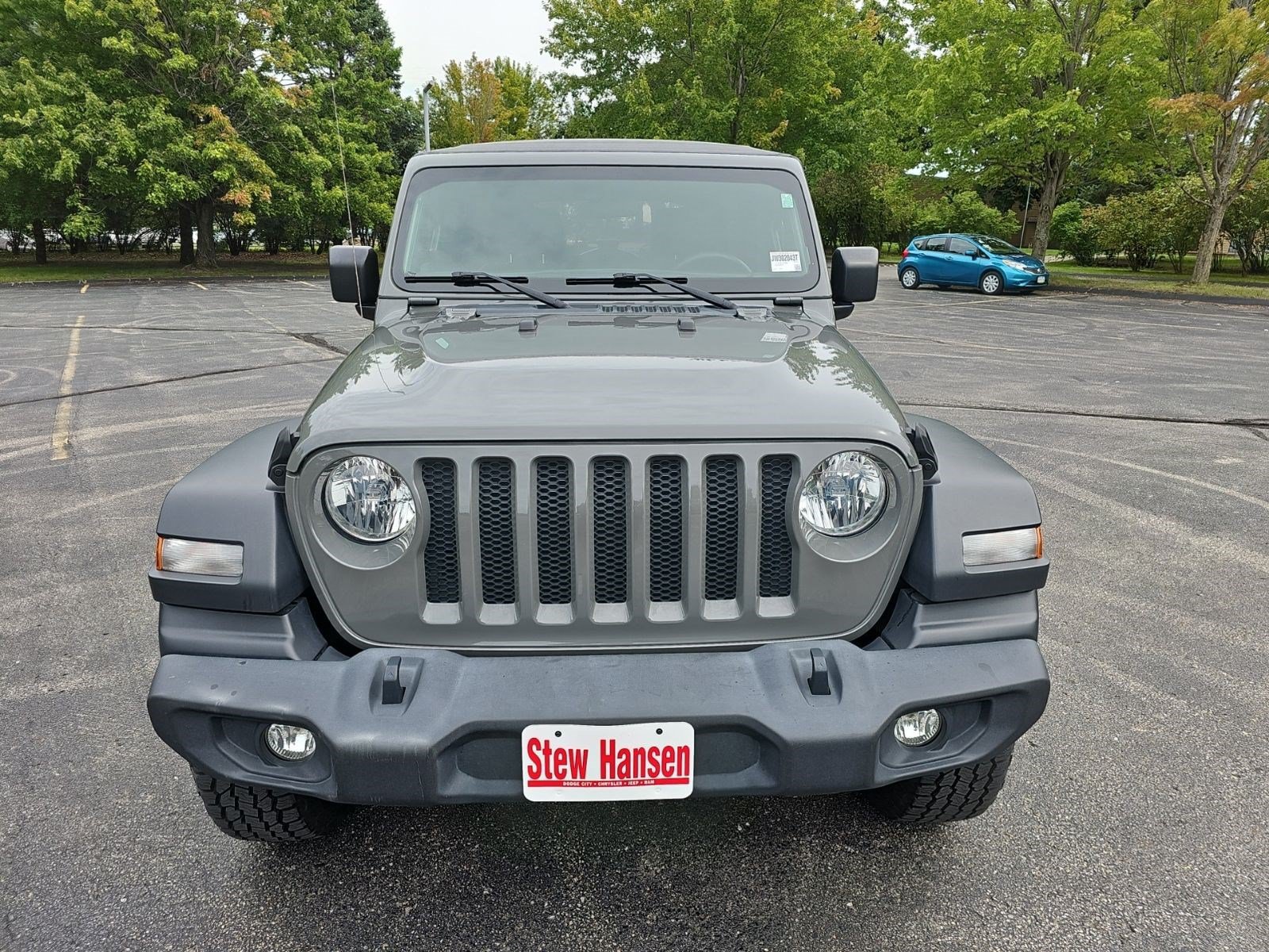 Used 2018 Jeep Wrangler Unlimited Sport AWD/4WD image 9
