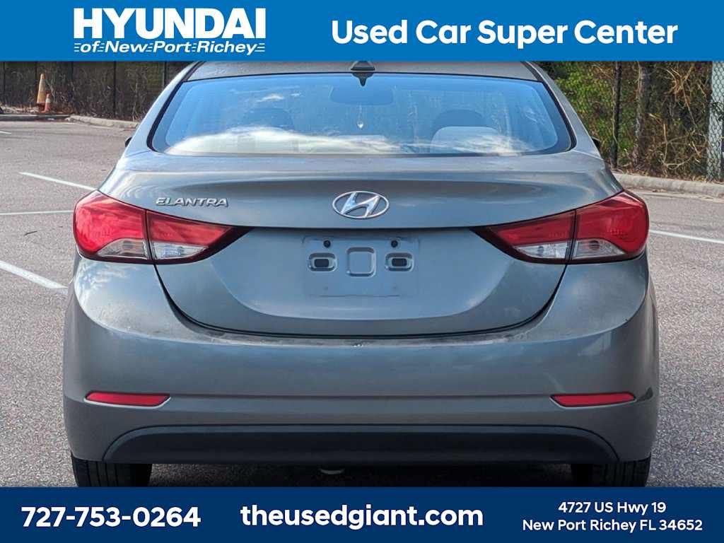 Used 2016 Hyundai Elantra SE FWD image 4