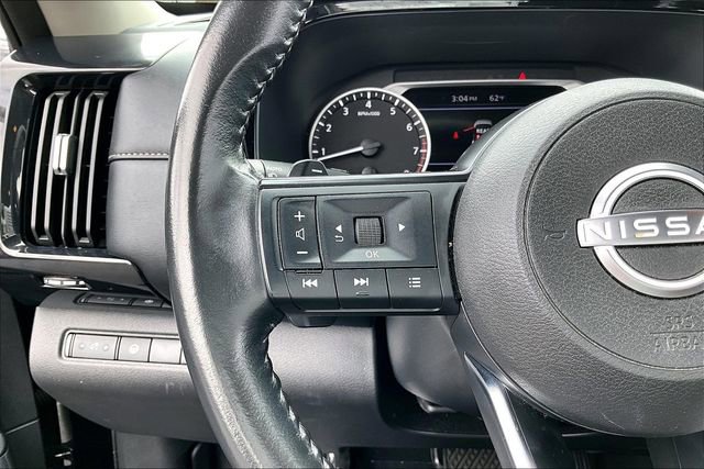Certified 2024 Nissan Pathfinder SV FWD image 11