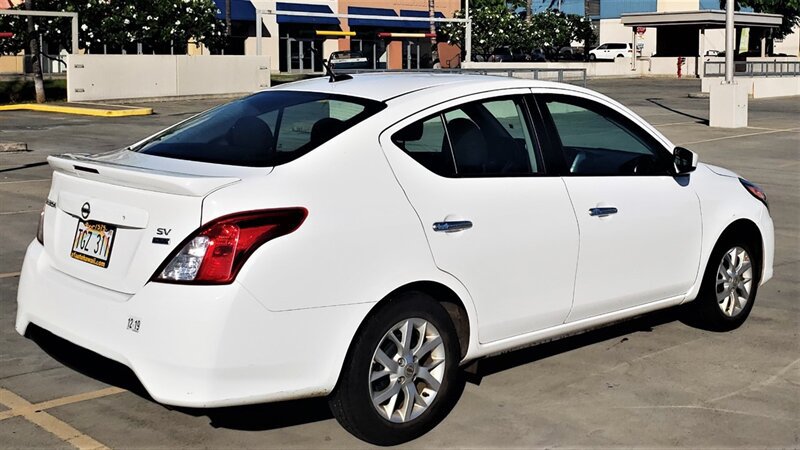 Used 2018 Nissan Versa SV w/ SV Special Edition Package FWD image 6