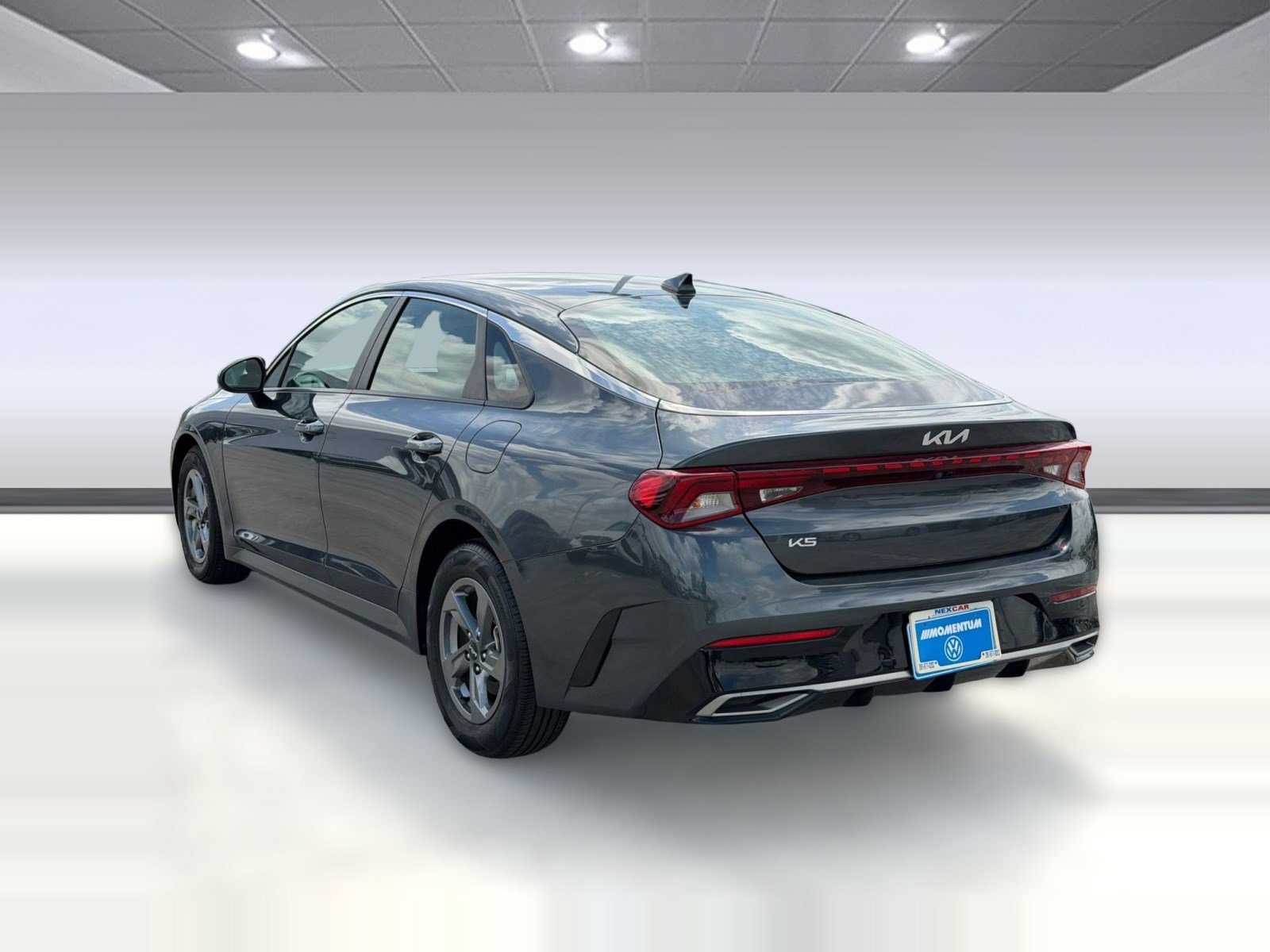 Used 2023 Kia K5 LXS image 3