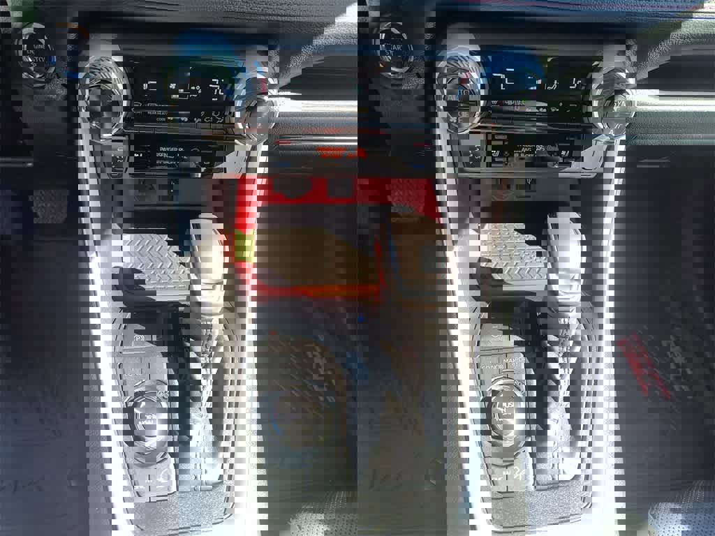 Used 2022 Toyota RAV4 TRD Off-Road image 19