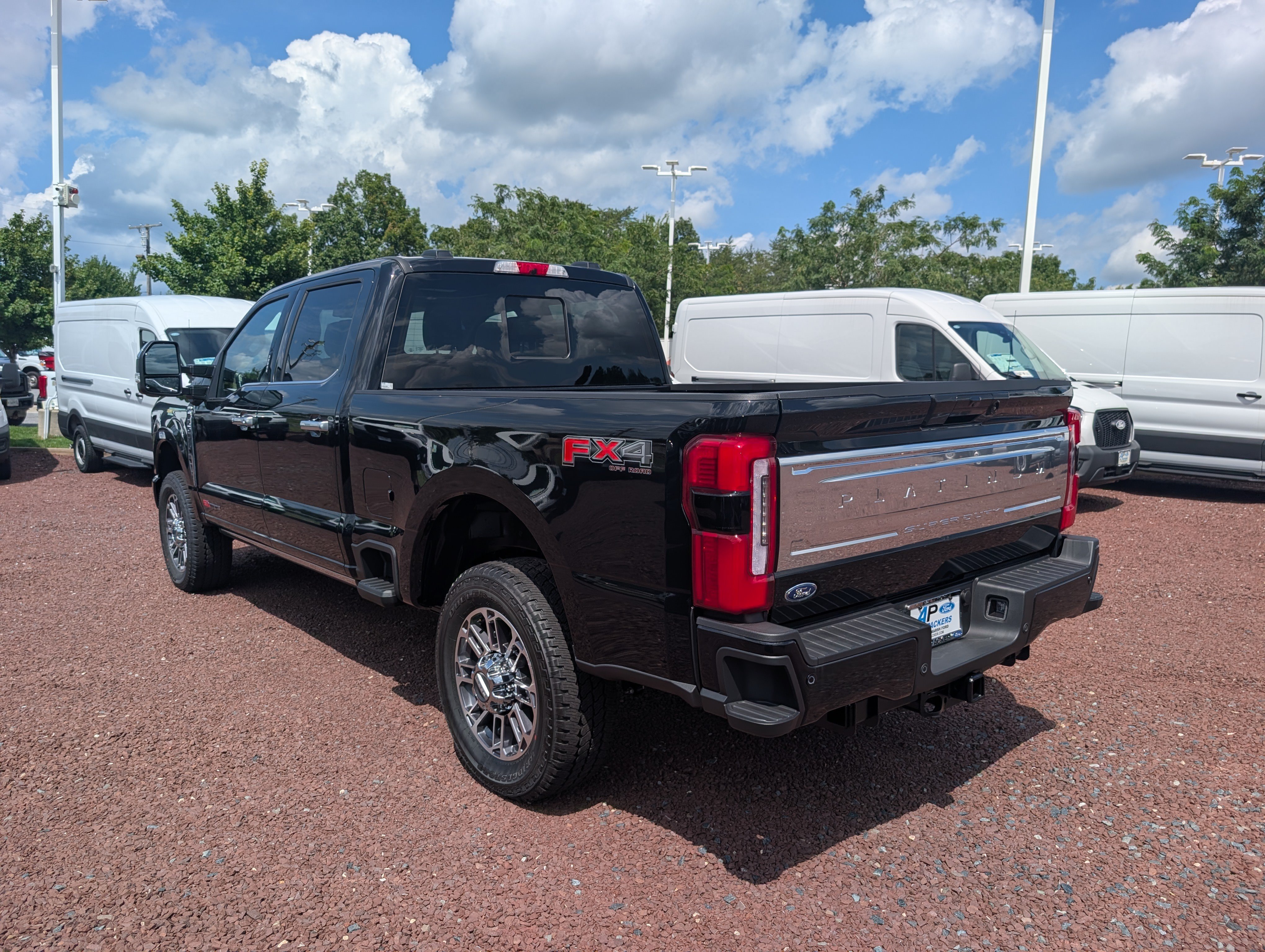 New 2026 Ford F250 Platinum w/ Platinum Plus Package AWD/4WD image 3
