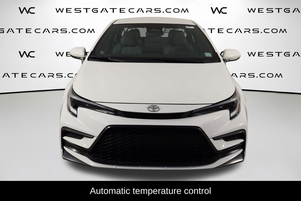 Used 2024 Toyota Corolla SE video 2