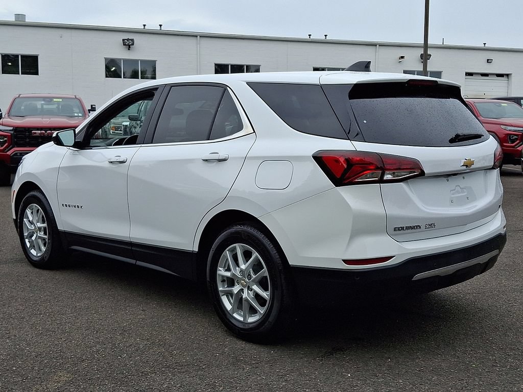 Used 2023 Chevrolet Equinox LT FWD image 4