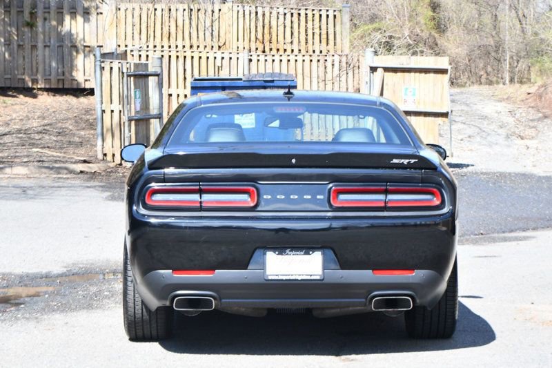 Used 2018 Dodge Challenger SRT w/ Technology Group image 4