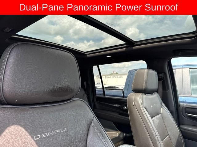 Used 2022 GMC Yukon XL Denali w/ Denali Premium Package AWD/4WD image 8