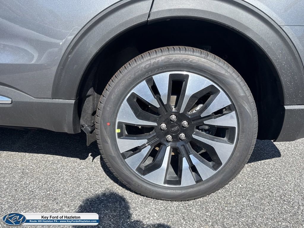 New 2026 Ford Explorer Platinum AWD/4WD image 42