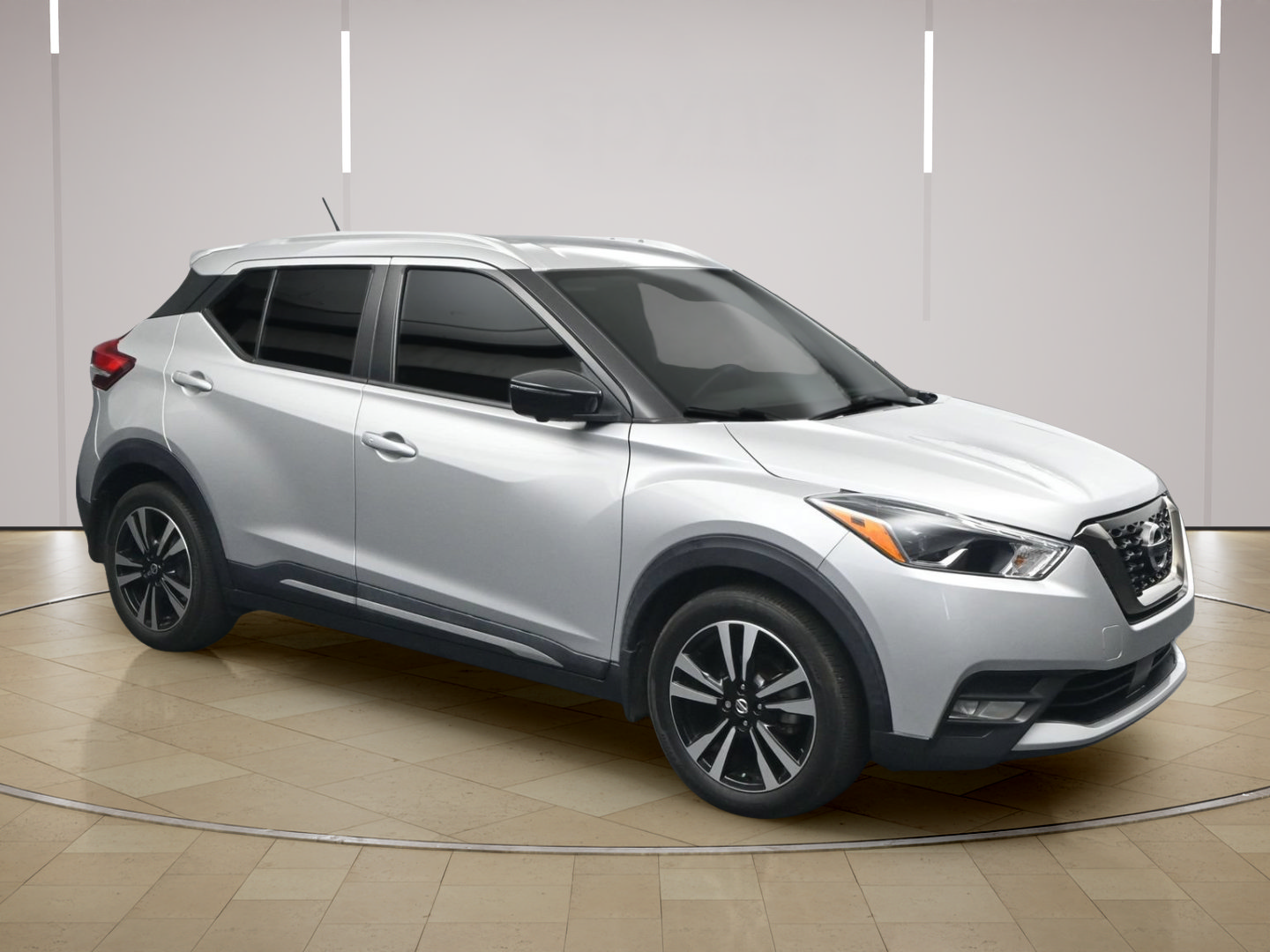 Certified 2020 Nissan Kicks SR w/ SR Premium Package FWD image 1