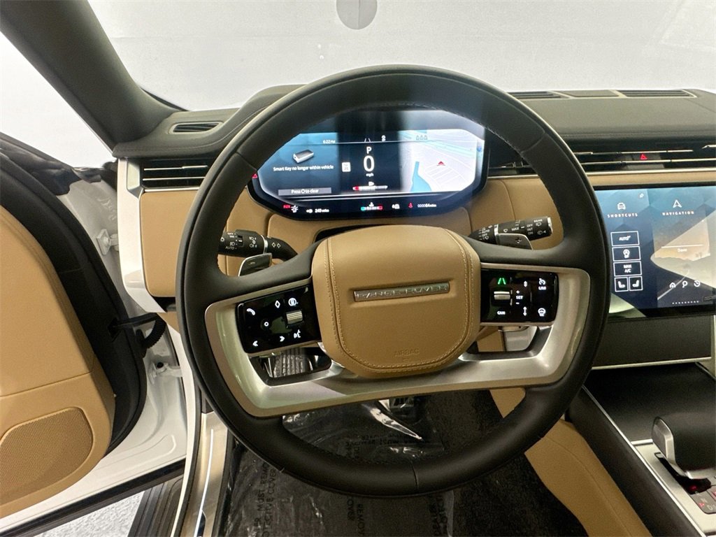 New 2025 Land Rover Range Rover SE image 10