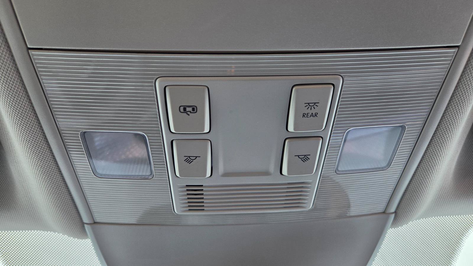 Certified 2024 Volkswagen Taos SE AWD/4WD image 40