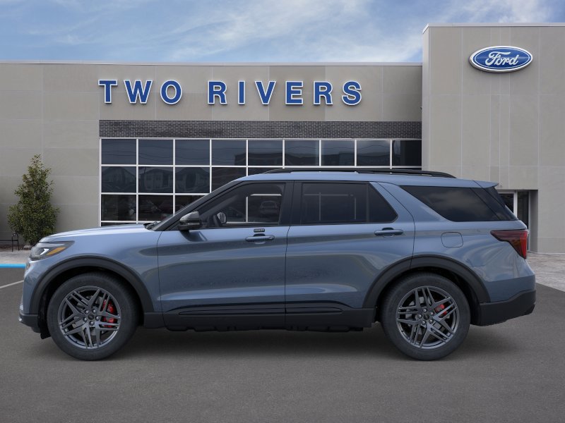 New 2026 Ford Explorer ST image 3