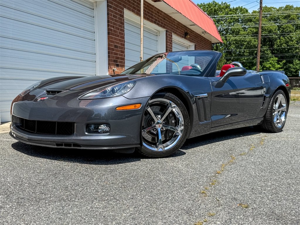 Used 2012 Chevrolet Corvette Grand Sport w/ 3LT Preferred Equipment Group RWD image 6