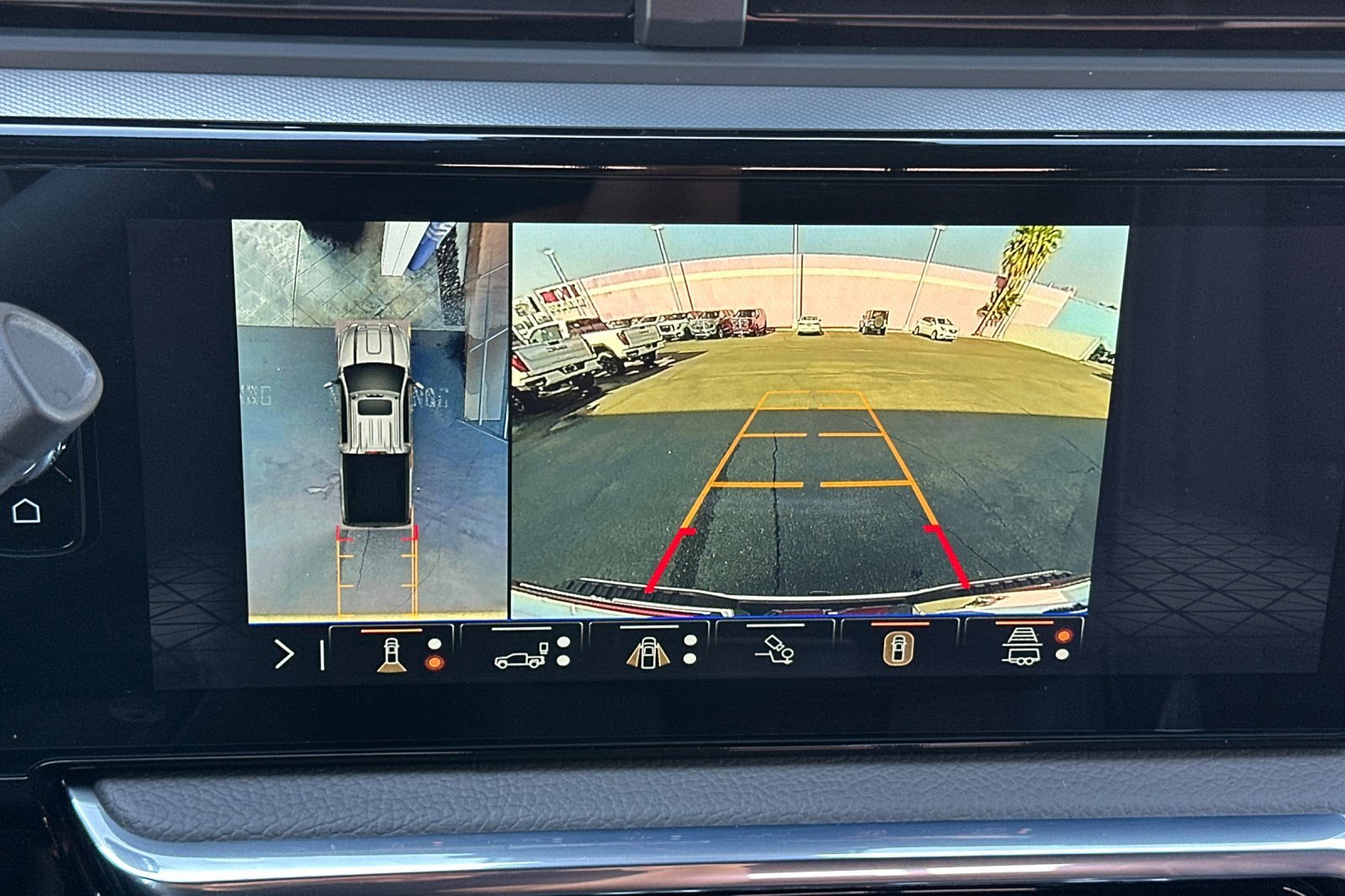 New 2026 GMC Sierra 2500 Denali w/ Denali Reserve Package image 17