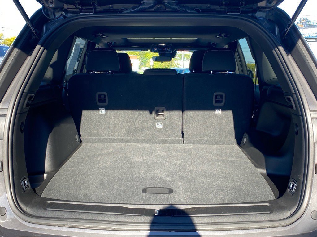 Used 2025 Jeep Grand Cherokee Laredo X image 22