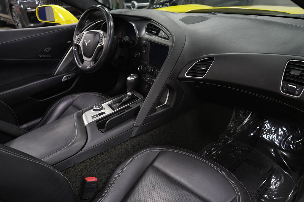 Used 2015 Chevrolet Corvette Stingray Convertible w/ 3LT Preferred Equipment Group RWD image 28