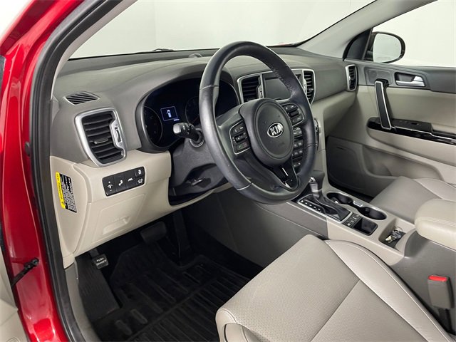 Used 2019 Kia Sportage EX w/ EX Technology Package image 3
