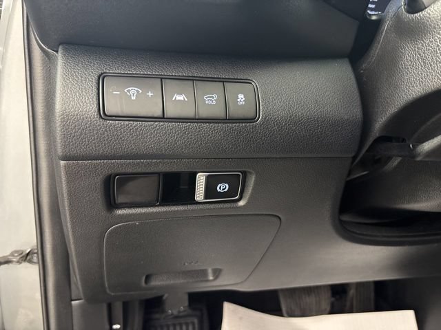 Used 2022 Hyundai Santa Fe XRT FWD image 13