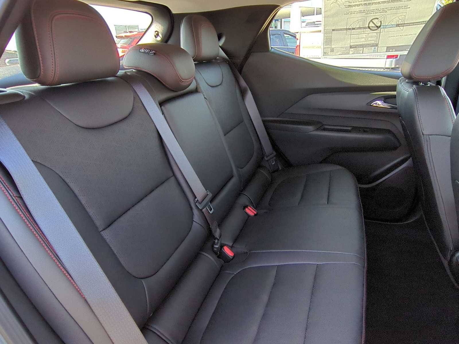 New 2027 Chevrolet Bolt RS w/ Technology Package FWD image 27