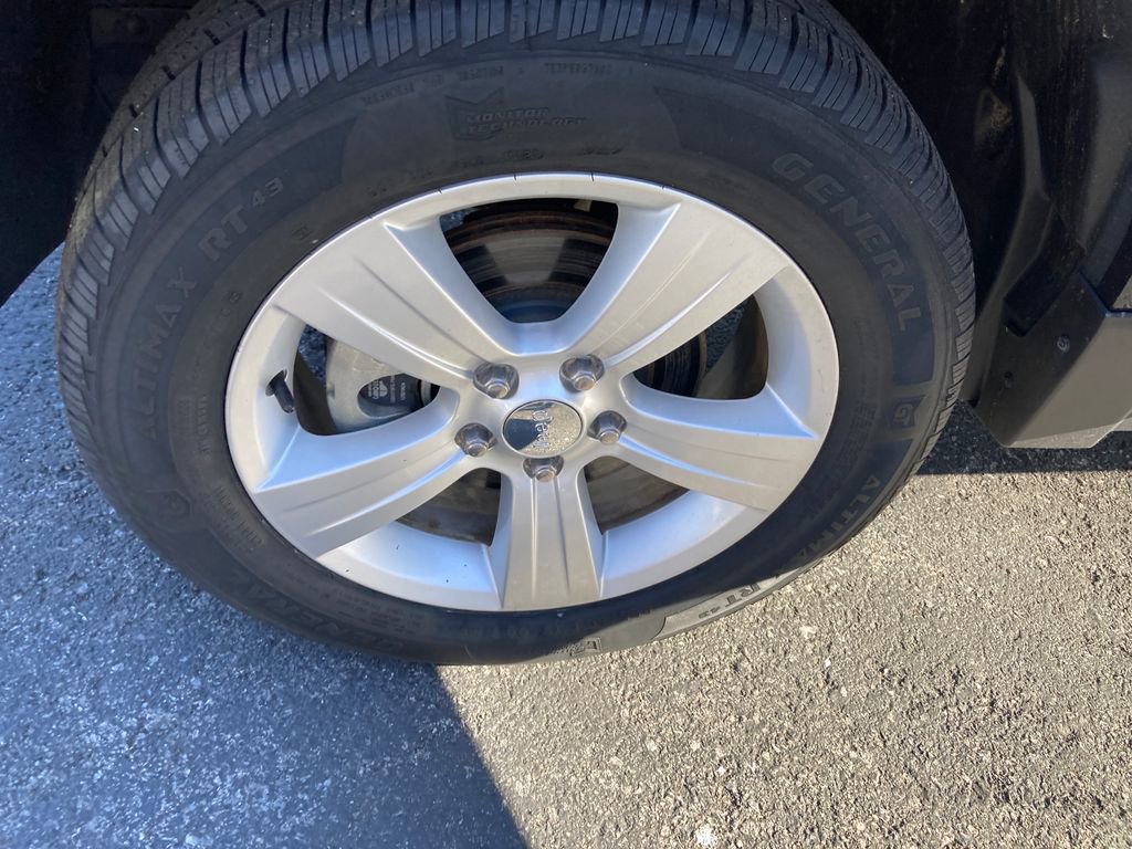 Used 2015 Jeep Patriot Latitude image 31