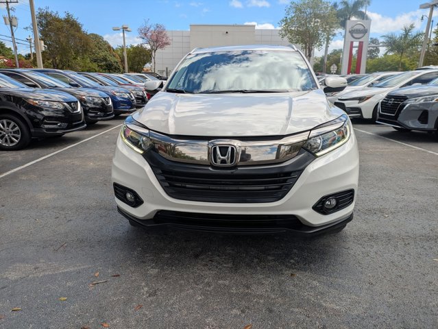 Used 2021 Honda HR-V EX-L image 2