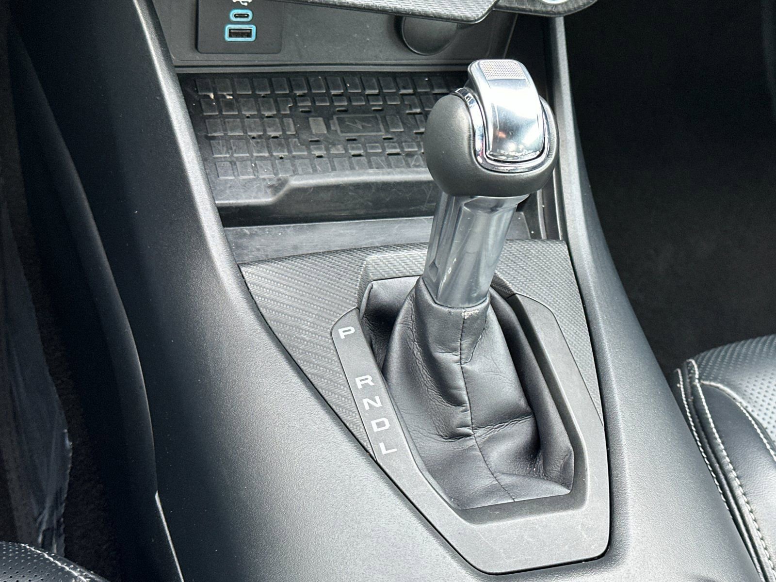 Used 2024 Ford Mustang Premium image 19