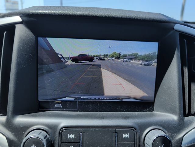 Used 2024 GMC Terrain SLE w/ Driver Convenience Package FWD image 18