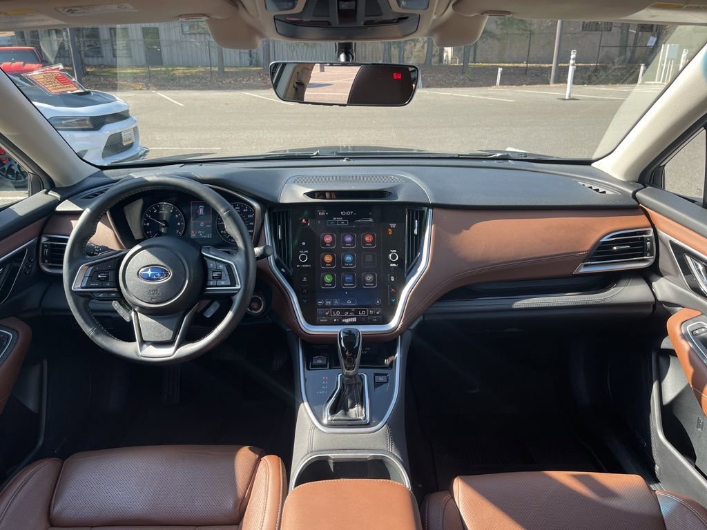 Used 2021 Subaru Outback Touring w/ Popular Package #2 image 8