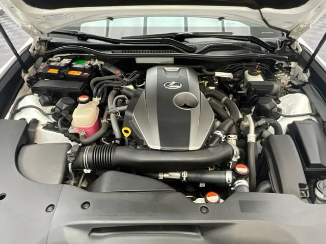 Used 2016 Lexus RC 200t RWD image 29