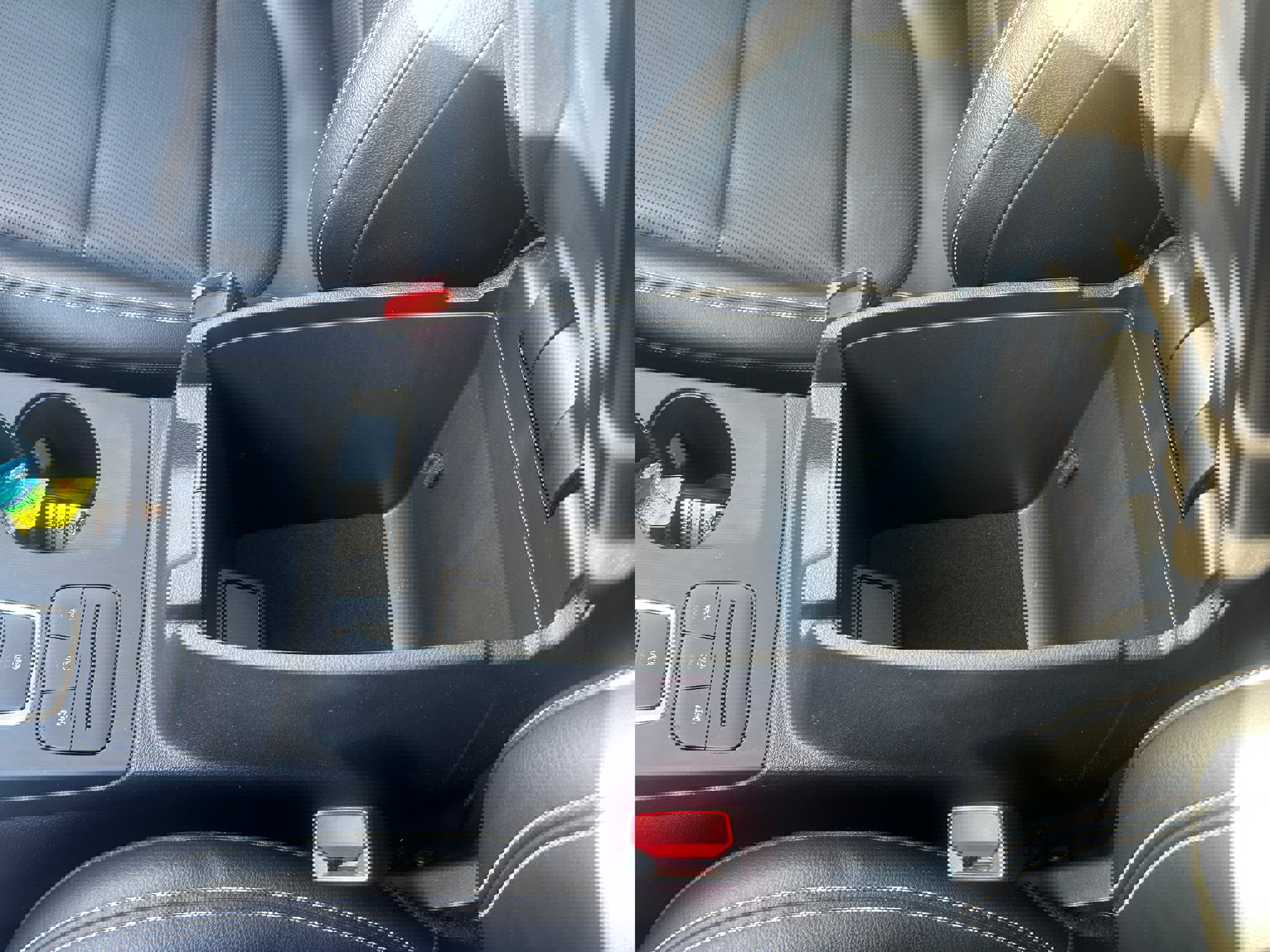 Used 2022 Ford Escape Titanium w/ Class II Trailer Tow Package image 25