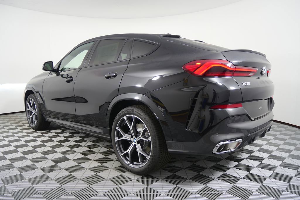 New 2026 BMW X6 xDrive40i w/ Climate Comfort Package image 5