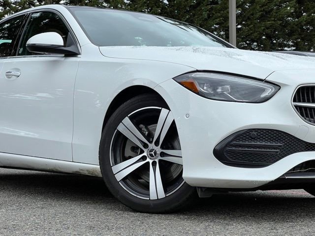 Used 2025 Mercedes-Benz C 300 4MATIC Sedan image 2