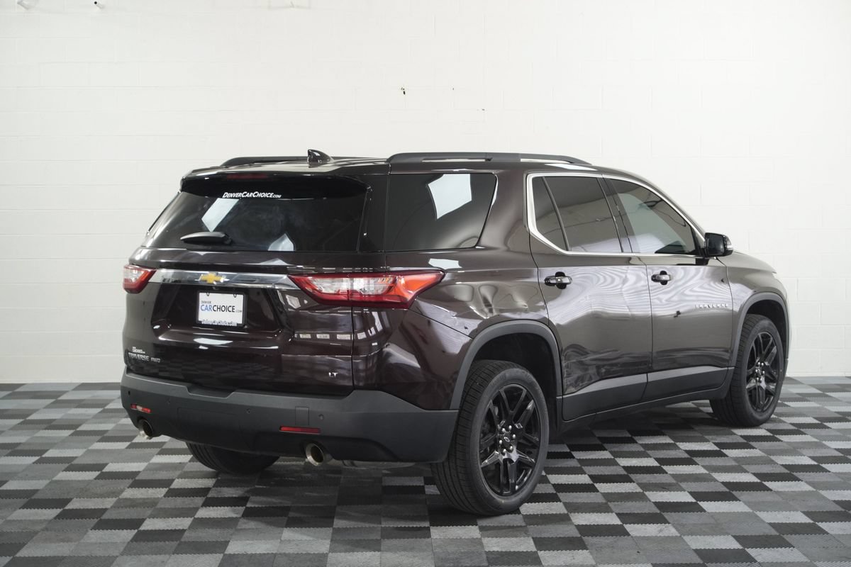Used 2020 Chevrolet Traverse LT w/ Driver Confidence II Package AWD/4WD image 6