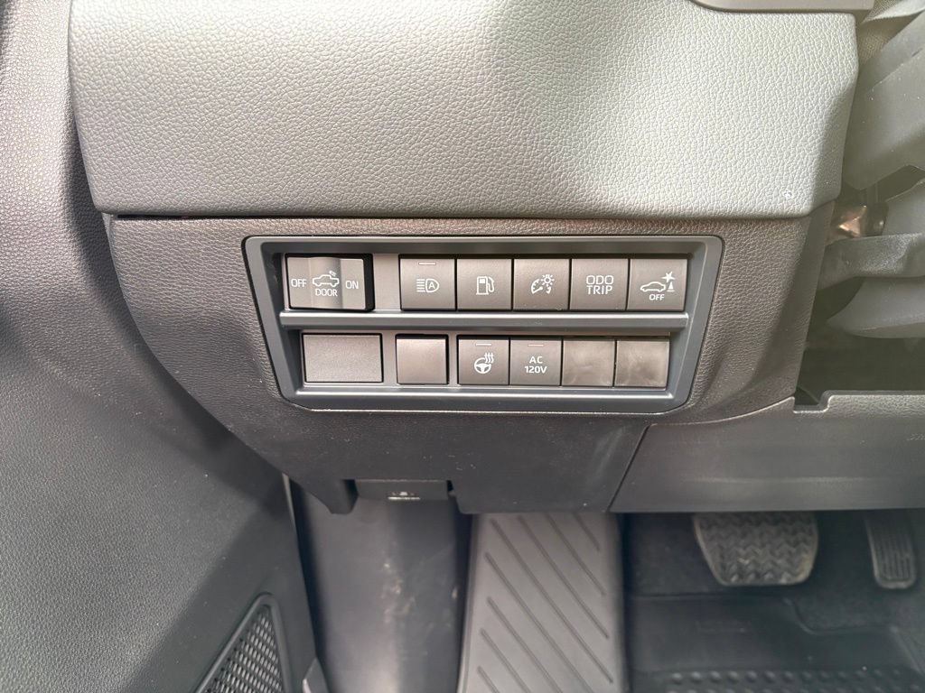 New 2026 Toyota Tundra Limited AWD/4WD image 21