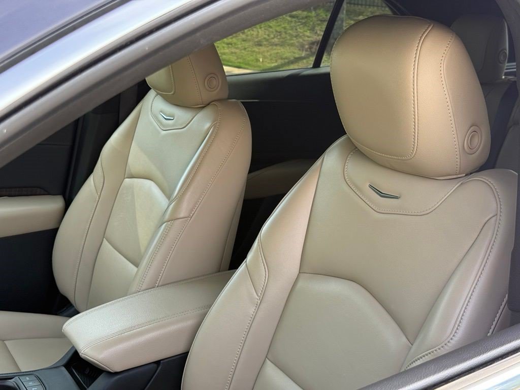 Certified 2025 Cadillac XT4 Premium Luxury FWD image 18