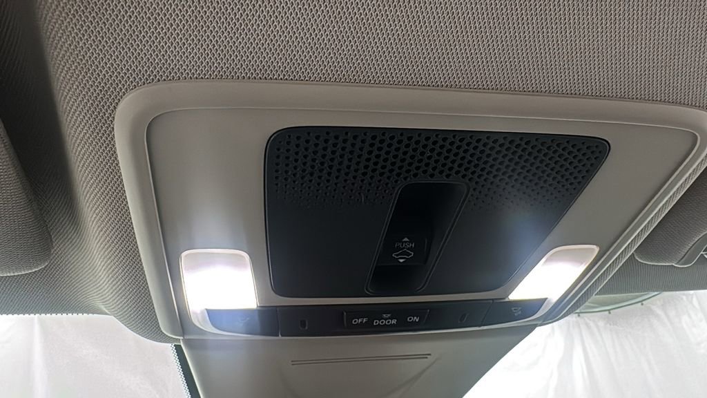 Used 2022 Honda Civic EX-L image 29