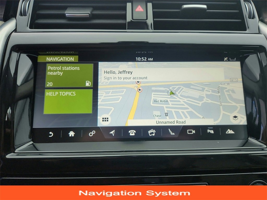 Used 2017 Land Rover Discovery HSE image 17