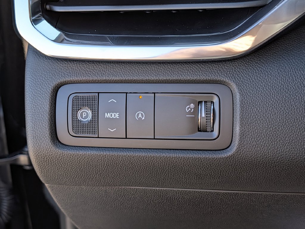 New 2027 GMC Acadia Elevation w/ Elevation Premium Package FWD image 21