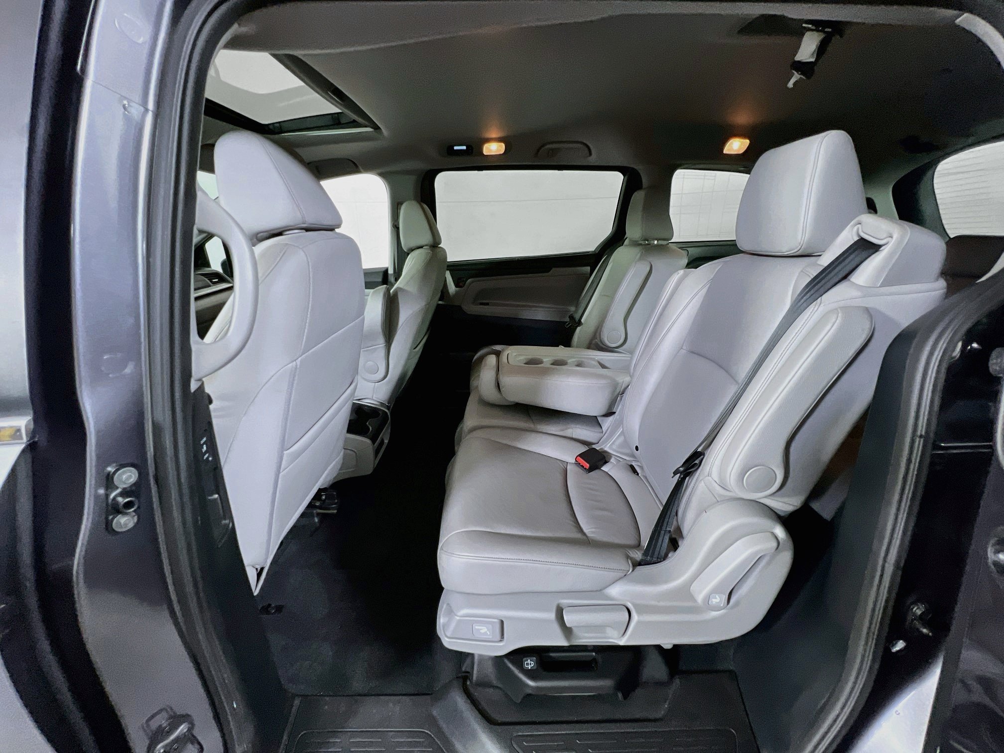 Used 2023 Honda Odyssey EX-L image 24