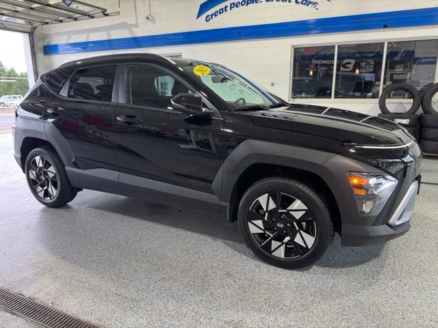 Used 2025 Hyundai Kona SEL AWD/4WD image 12