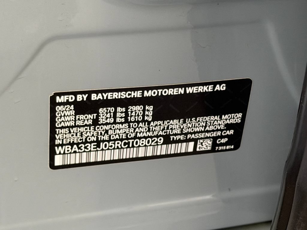 Used 2024 BMW 760i xDrive w/ Premium Package 2 AWD/4WD image 26