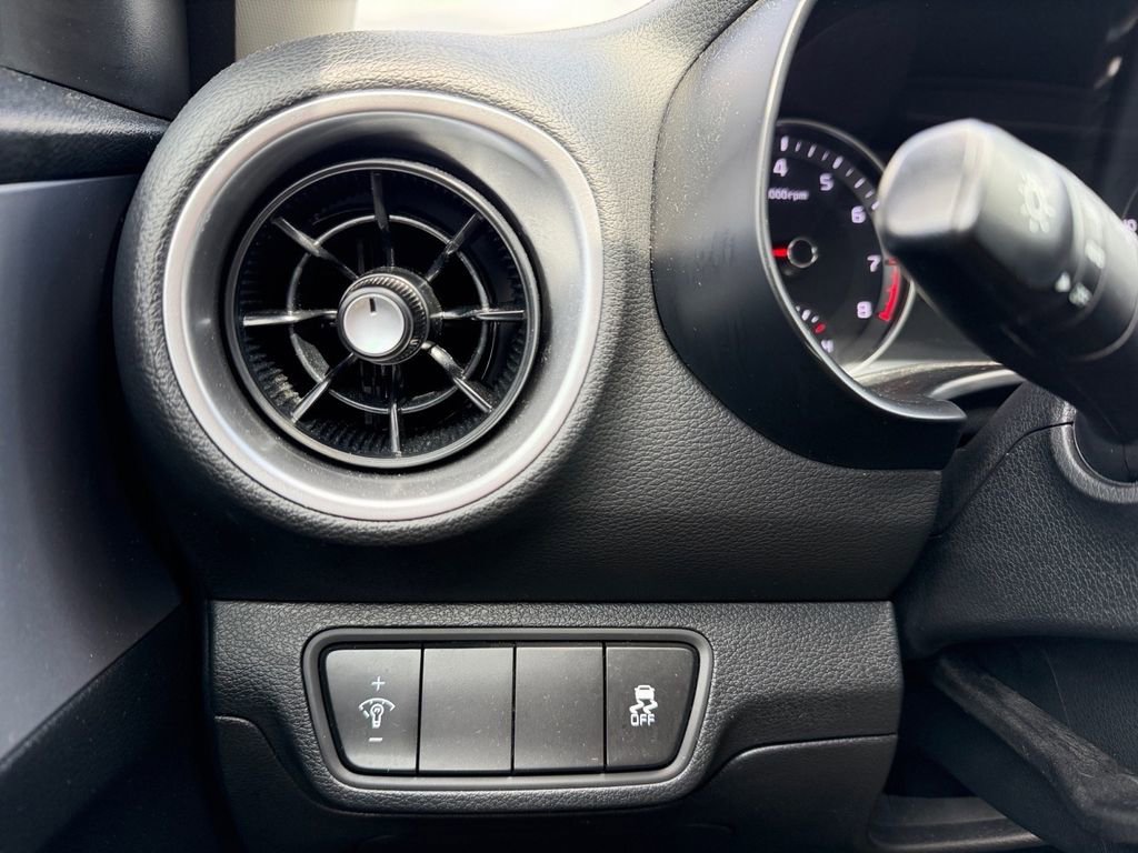 Used 2024 Kia Forte LX image 20