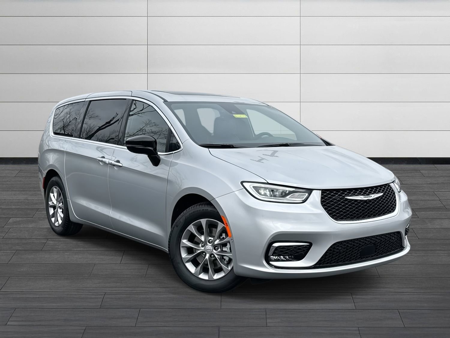New 2026 Chrysler Pacifica Limited FWD image 1